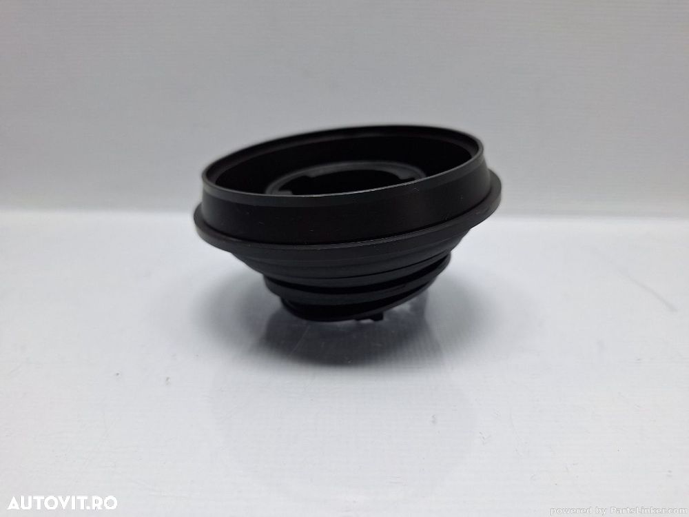 Gat umblere ulei motor VOLKSWAGEN GOLF V (1K1) [ 2003 - 2009 ] TDI (BKC, BLS, BXE) 77KW|105HP OEM 038133287C - 1