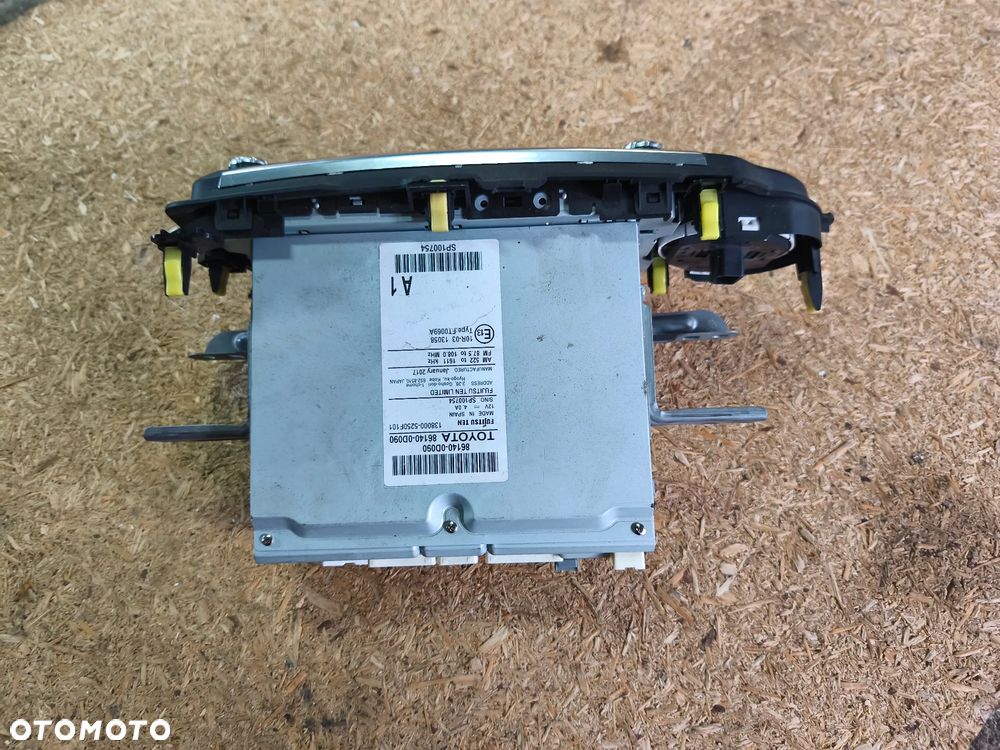 RADIO NAWIGACJA 86140-0D090 TOYOTA YARIS III - 3