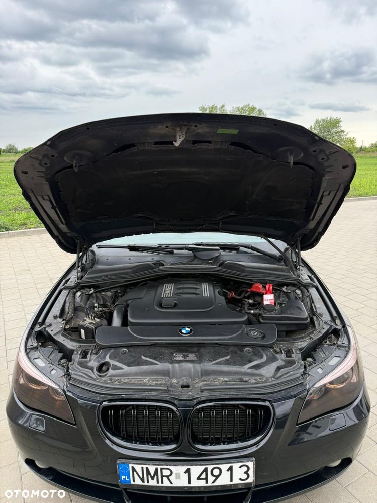 BMW Seria 5 520d - 5