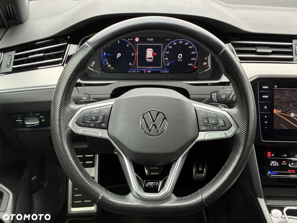 Volkswagen Passat - 19