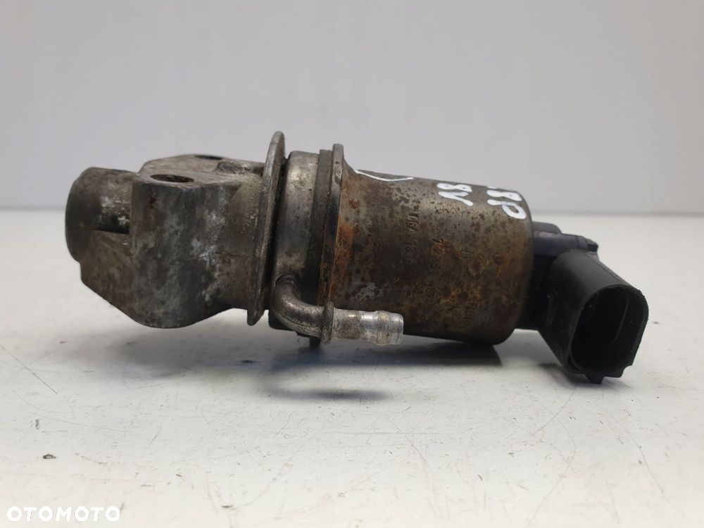 Audi A3 II 8P 1.6 8V ZAWÓR EGR 72257402 - 4