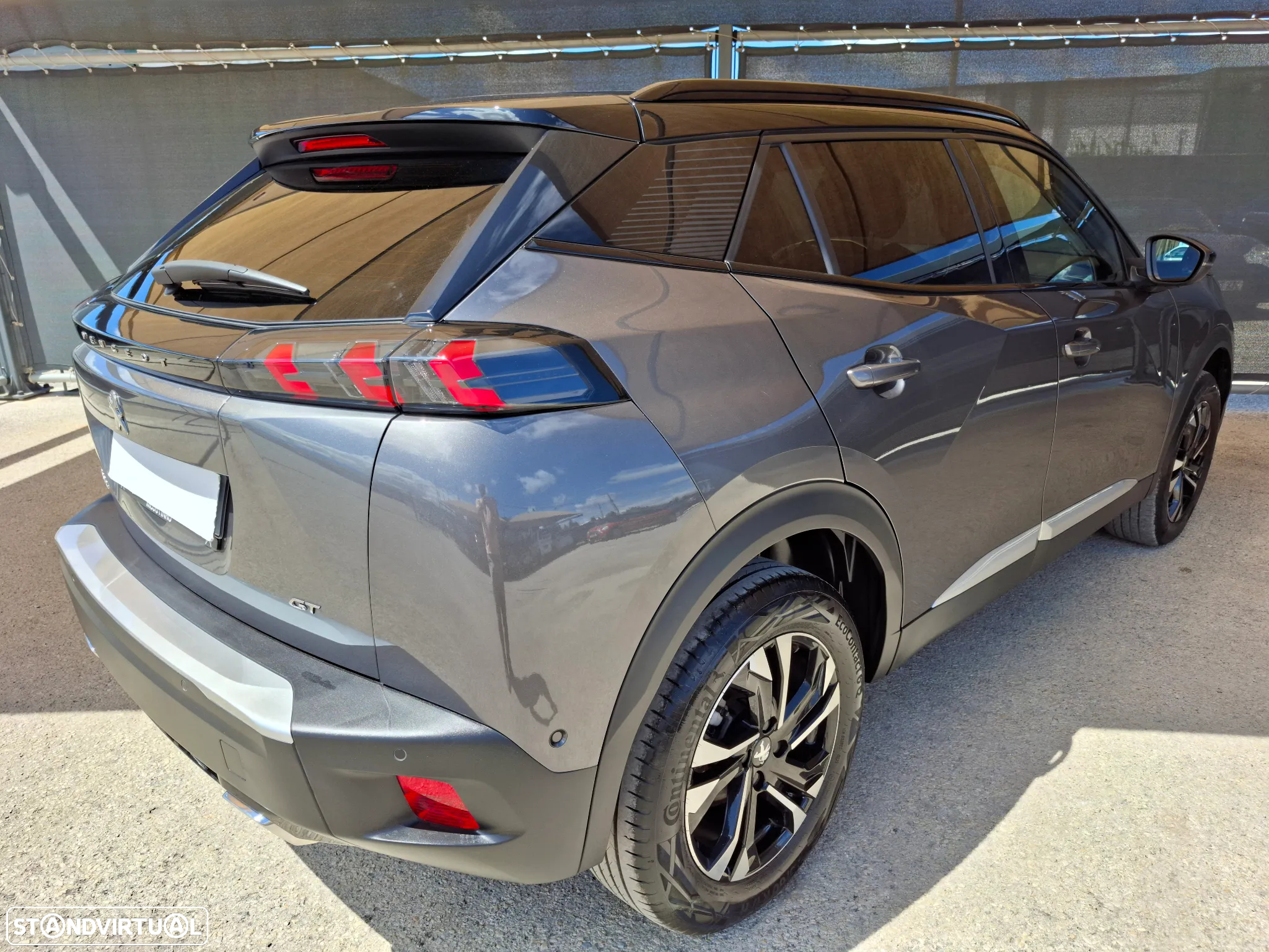 Peugeot 2008 1.2 PureTech GT Line EAT8 - 11