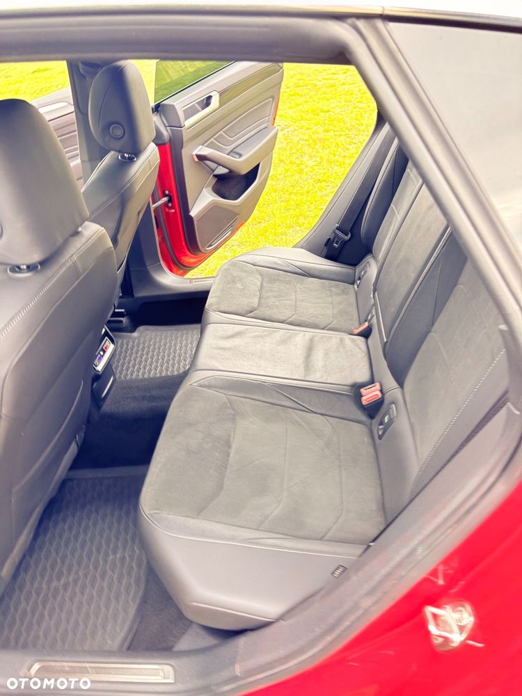 Volkswagen Arteon 2.0 TDI R-Line DSG - 13