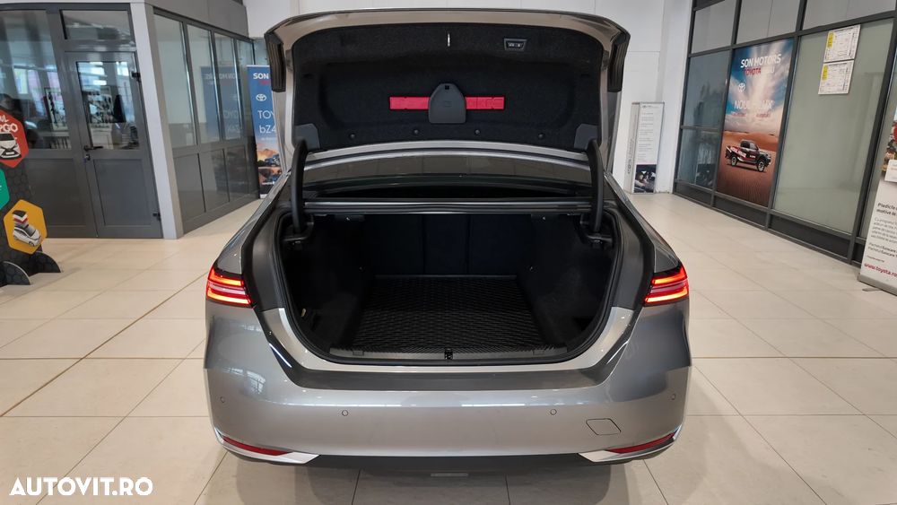 BMW Seria 5 520d xDrive AT MHEV - 39