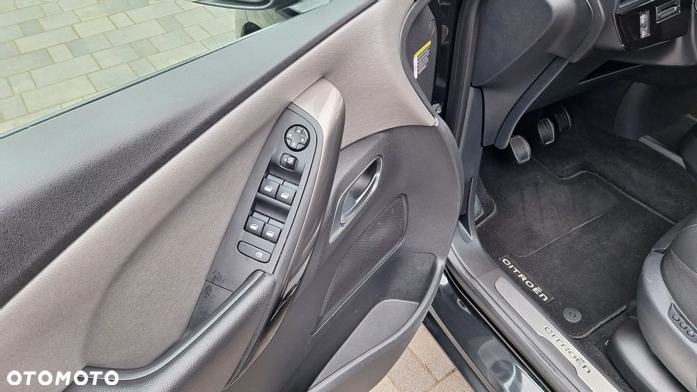 Citroën C4 SpaceTourer 1.5 BlueHDi Shine S&S - 27