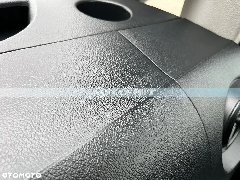 Mercedes-Benz Vito - 23