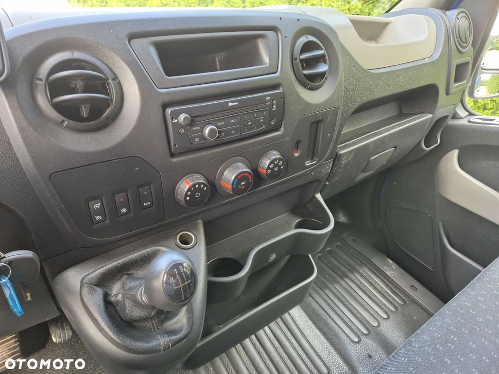 Opel Movano 2.3 165KM - 8