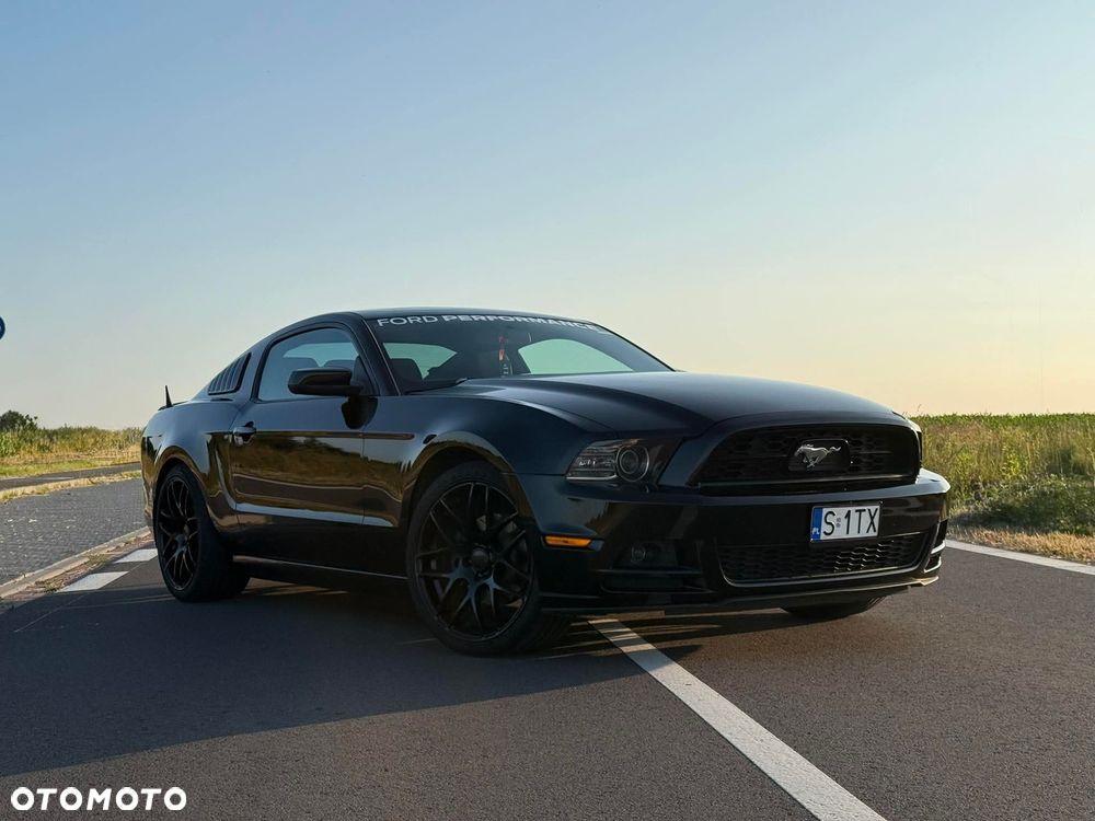 Ford Mustang 3.7 V6 - 1