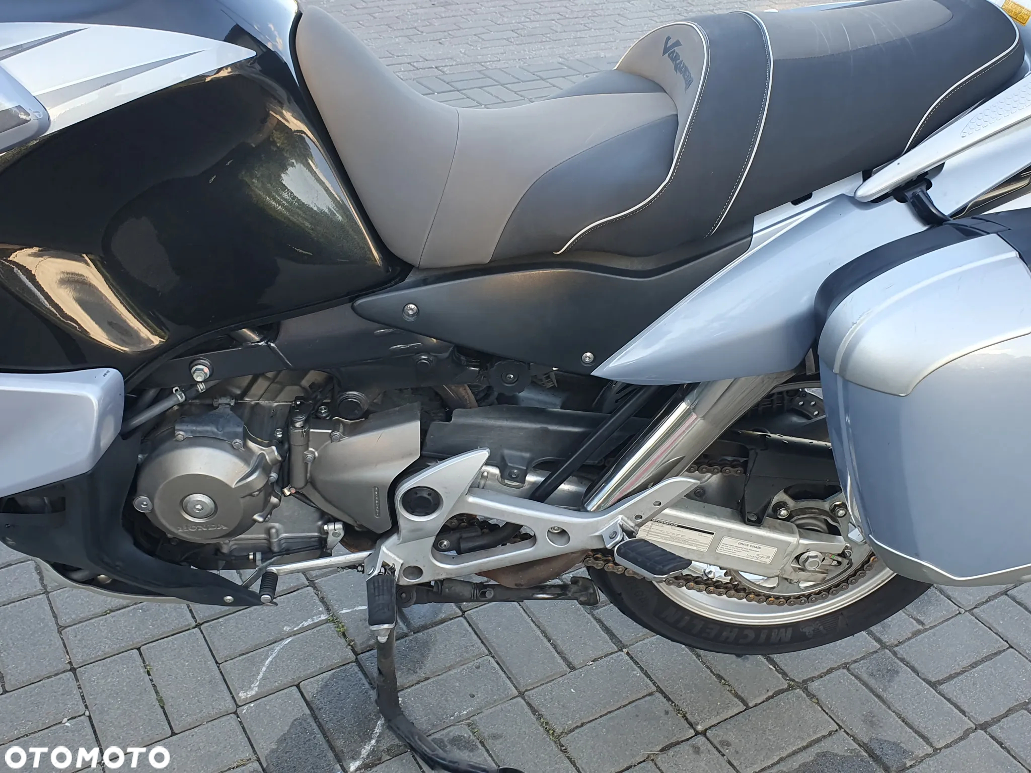 Honda Varadero - 33
