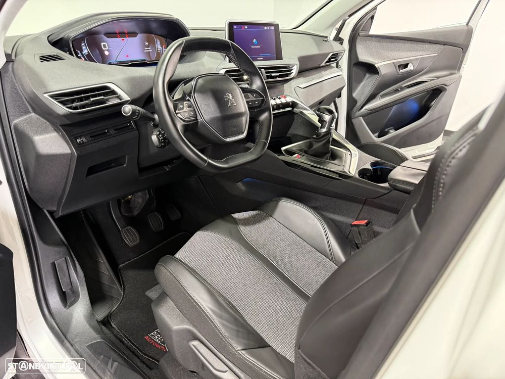 Peugeot 3008 1.5 BlueHDi Allure - 19