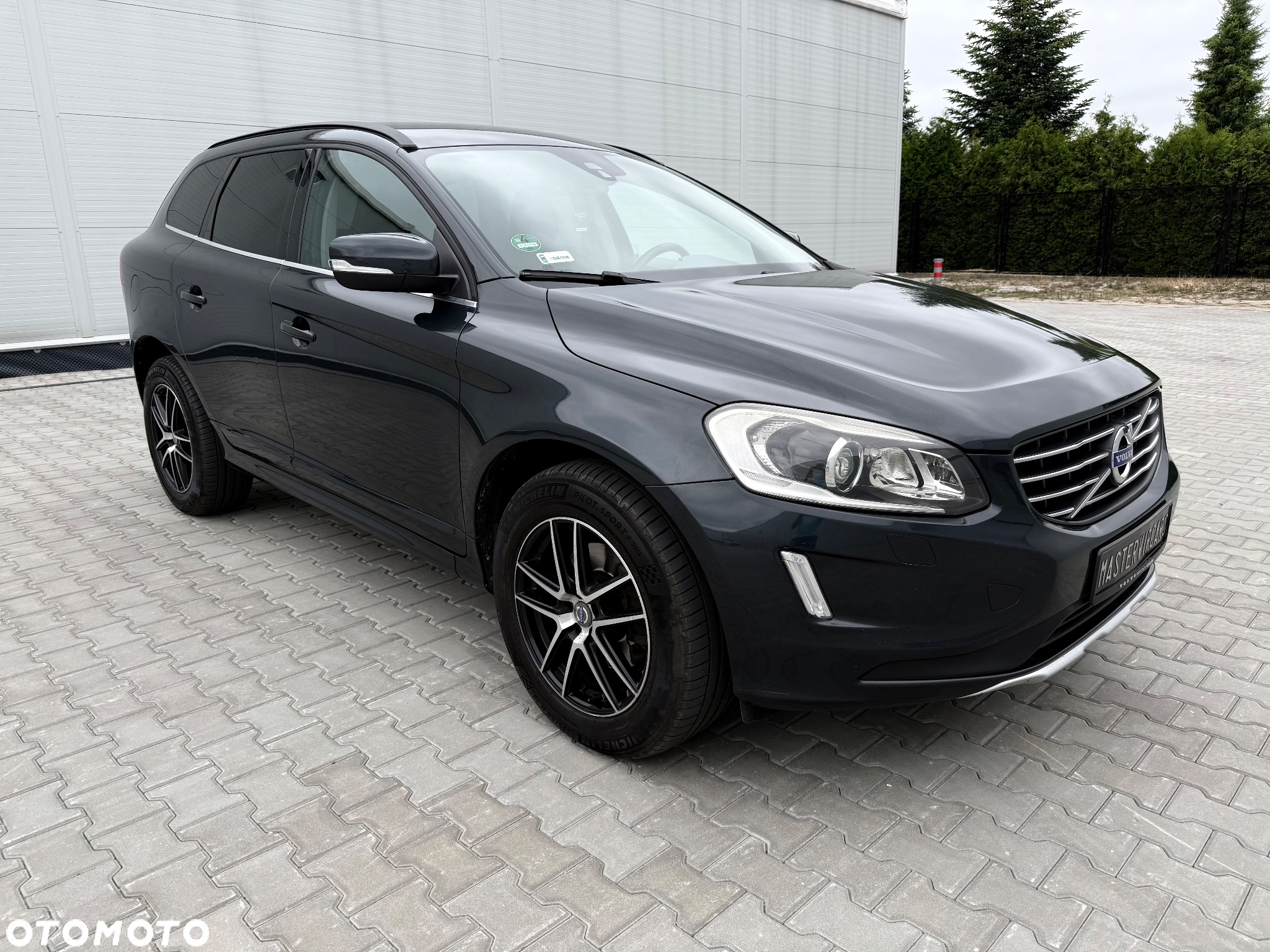 Volvo XC 60 2.4D AWD Momentum - 3