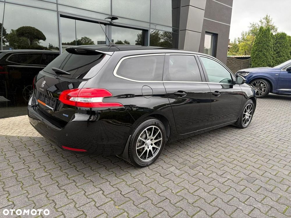 Peugeot 308 - 3