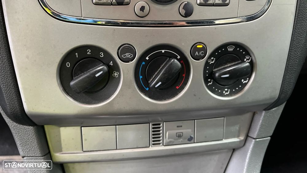 Ford Focus 1.6 TDCi Sport - 14