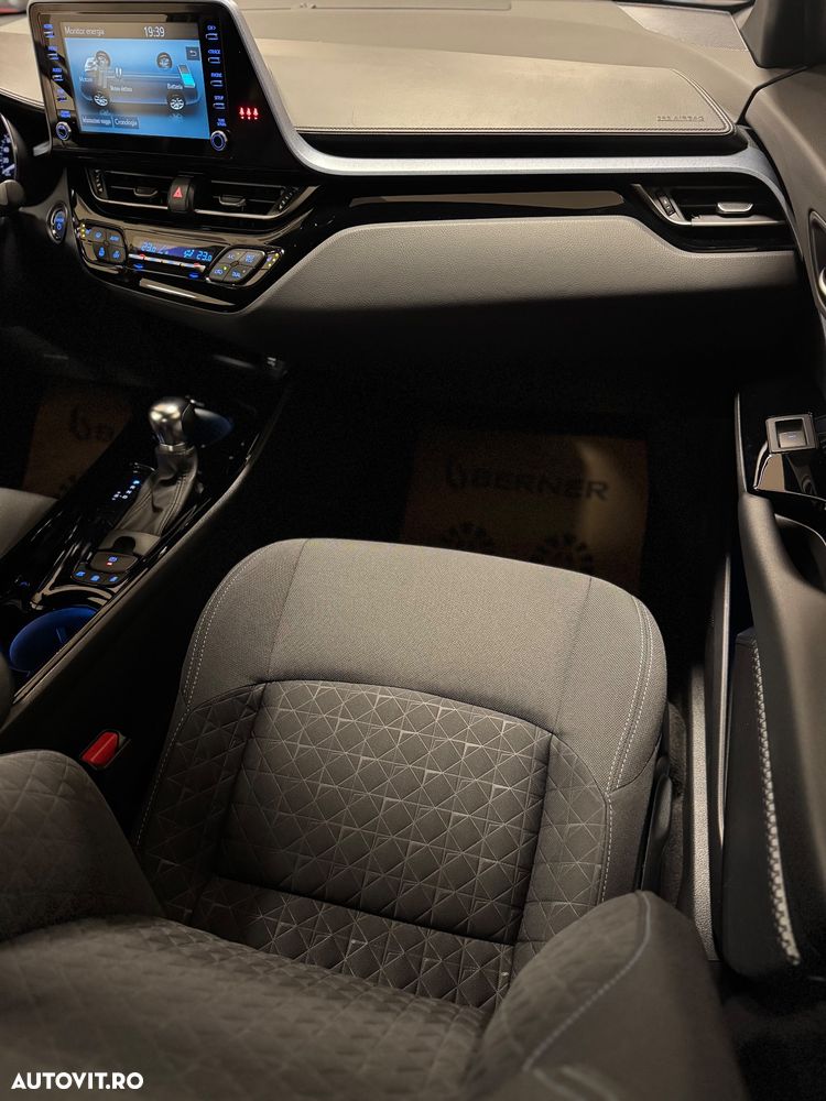 Toyota C-HR 1.2 Turbo Multidrive Style Selection - 14