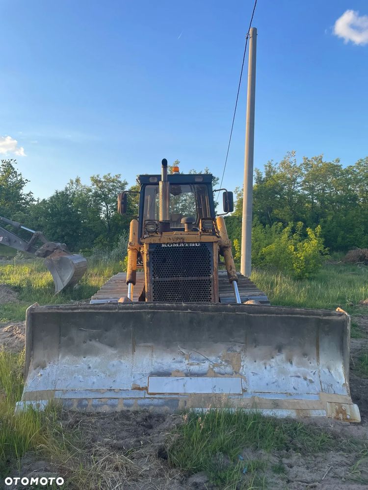 Komatsu D65 E 1800 kg - 12