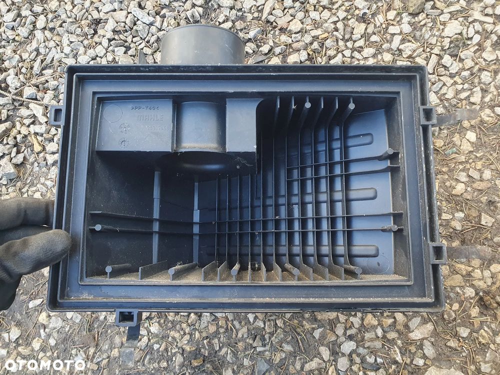 OBUDOWA FILTRA POWIETRZA NISSAN PATHFINDER NAVARA D40 05-14 70377458 - 2