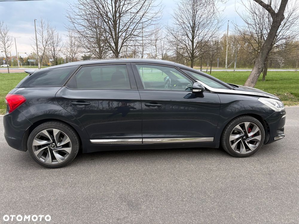 Citroën DS5 1.6 e-HDi Chic MCP - 5