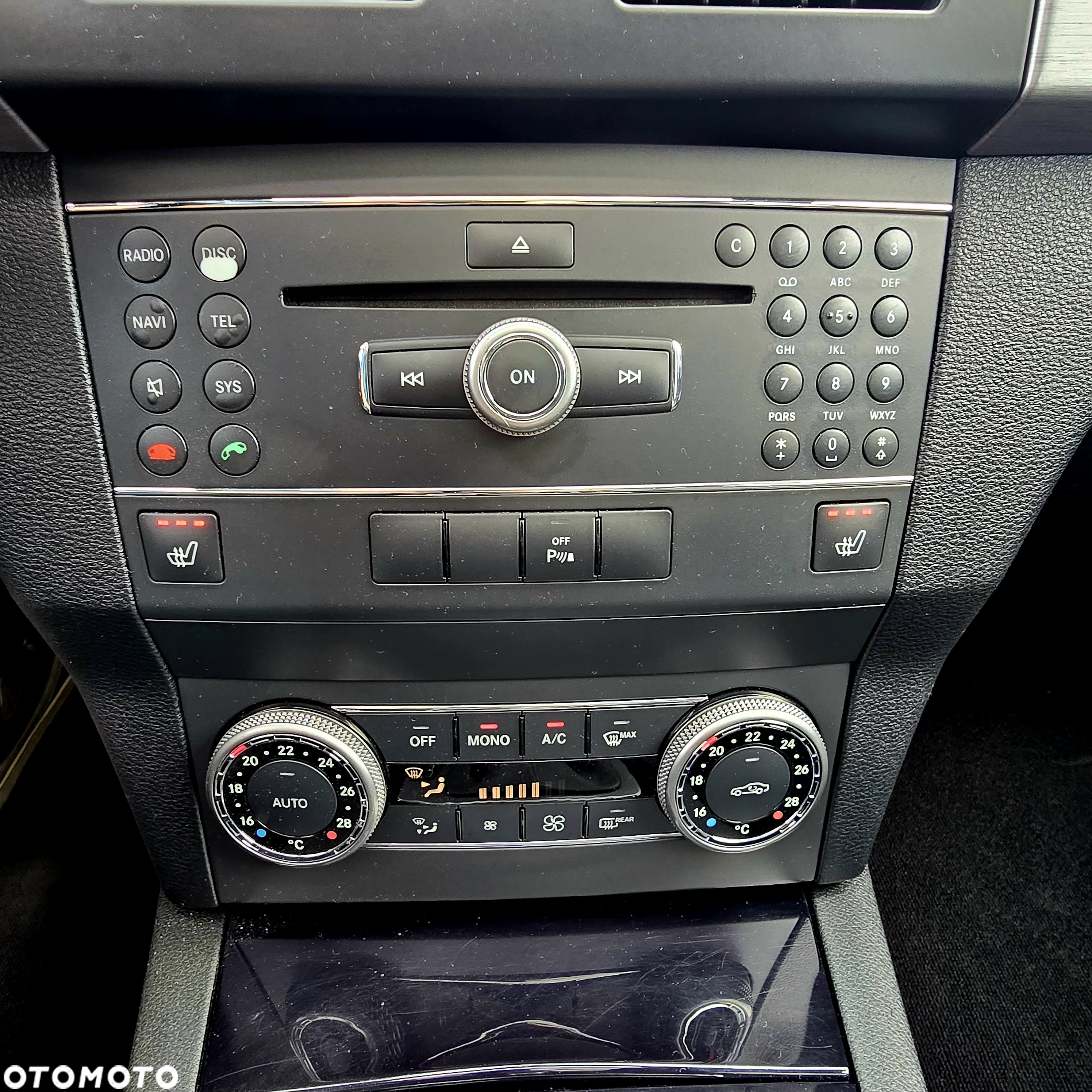 Mercedes-Benz GLK 220 CDI 4Matic (BlueEFFICIENCY) 7G-TRONIC - 31