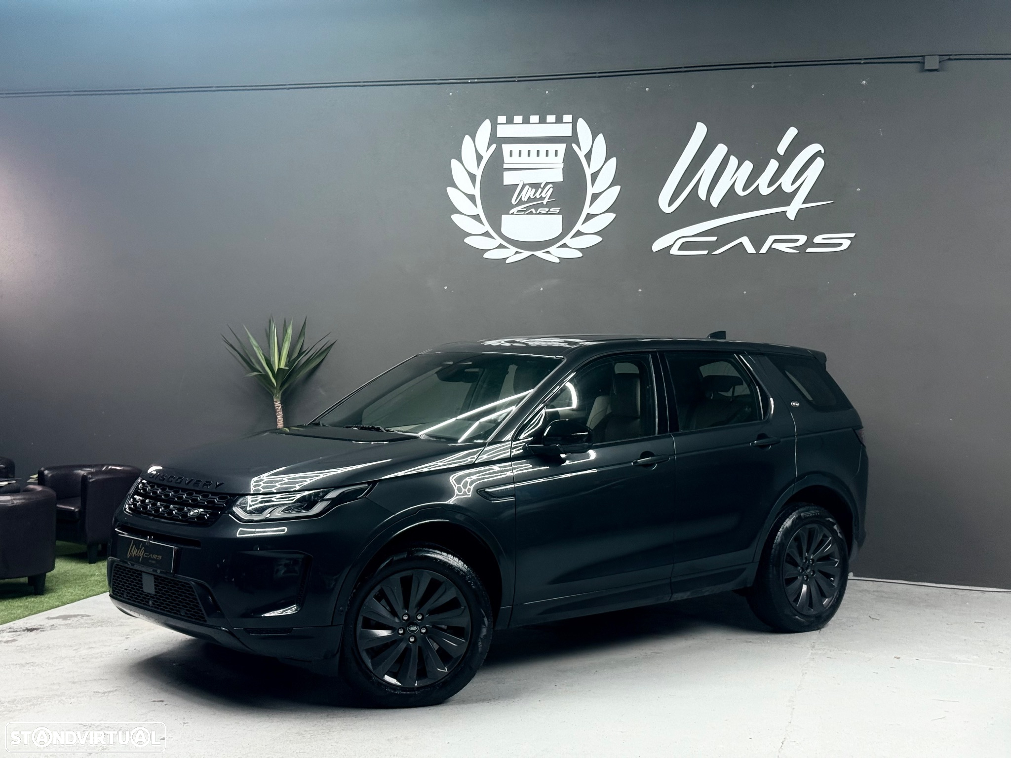 Land Rover Discovery Sport 2.0 D165 AWD-Dynamic SE - 19
