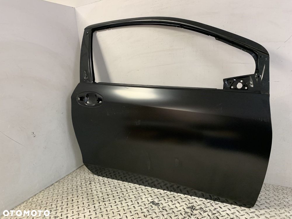 NOWE ORYGINALNE DRZWI PRAWY PRZÓD PRAWE PRZEDNIE TOYOTA YARIS III 3 12-20 3D 3DRZWI - 3