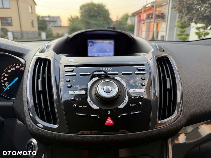 Ford Kuga 2.0 TDCi 2x4 Titanium - 8