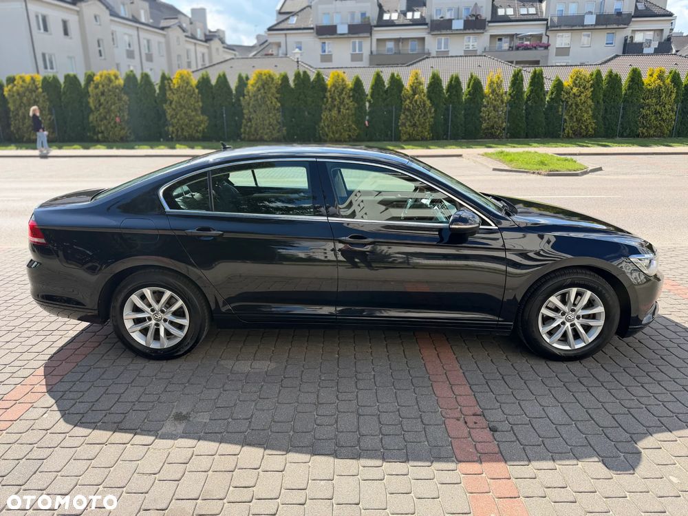 Volkswagen Passat 2.0 TDI BMT Trendline - 4