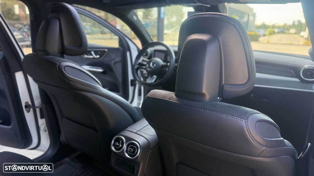 Mercedes-Benz GLC 300 de Coupe 4Matic 9G-TRONIC AMG Line Advanced - 18