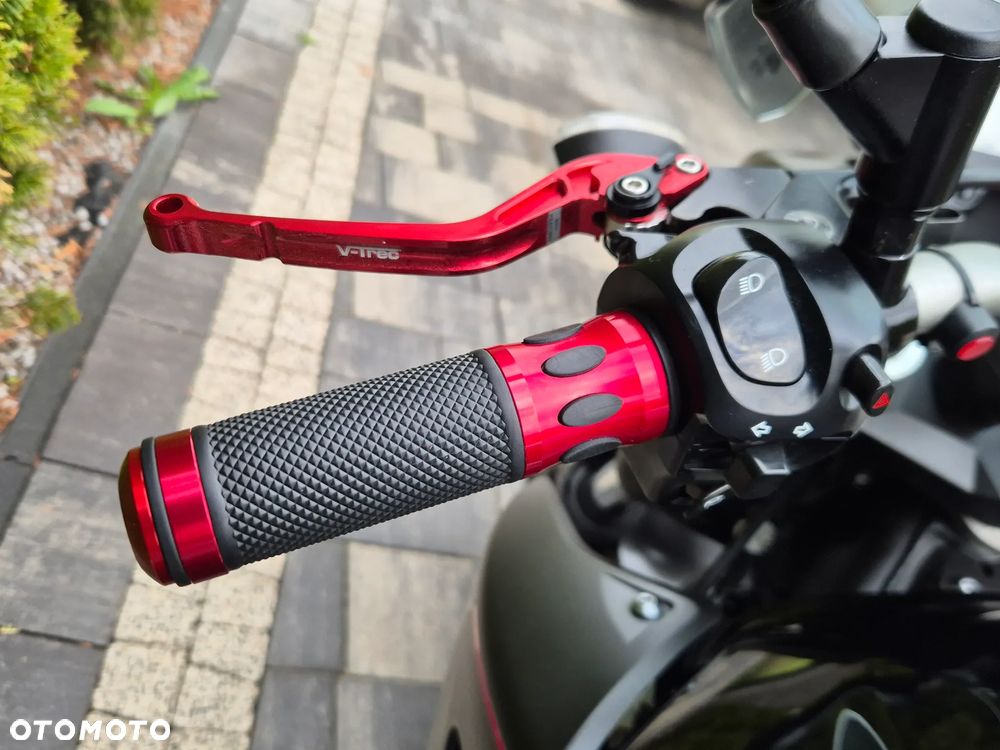 Yamaha XJ - 21