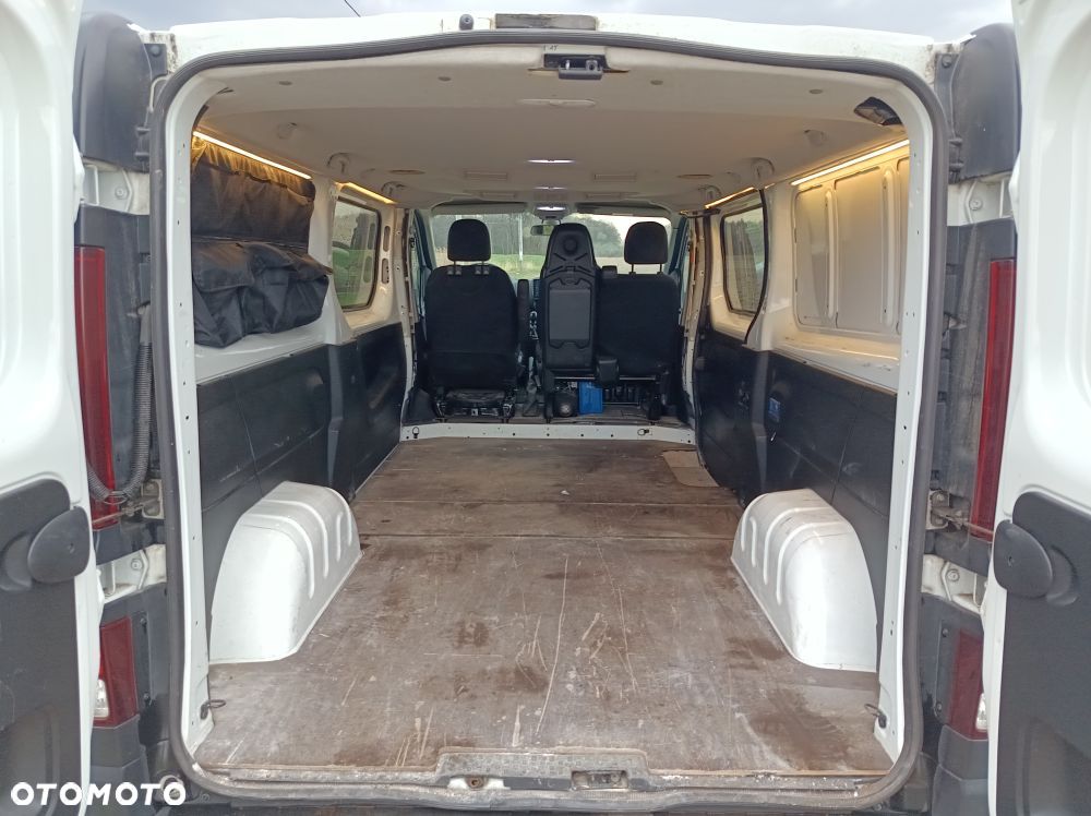 Opel Vivaro - 5