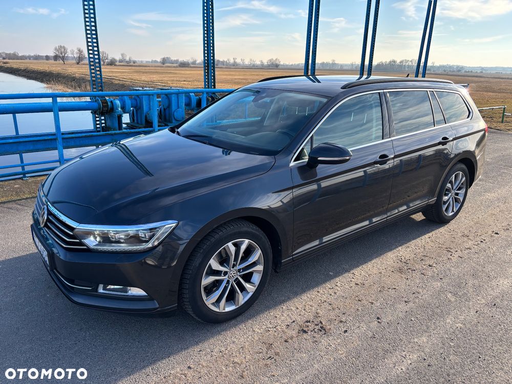 Volkswagen Passat - 5
