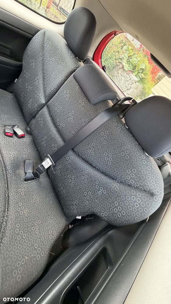 Toyota Yaris - 6