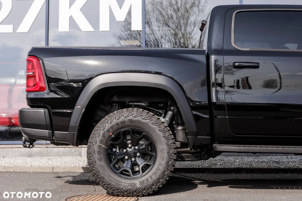 RAM 1500 RHO - 12