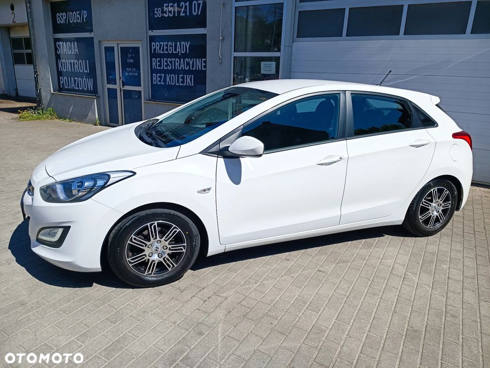 Hyundai i30 1.4 CRDi Comfort - 3