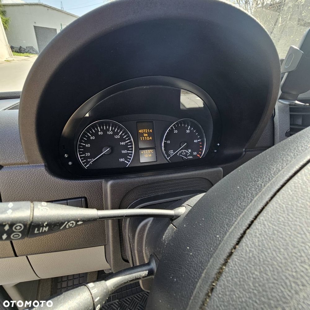 Mercedes-Benz SPRINTER - 12