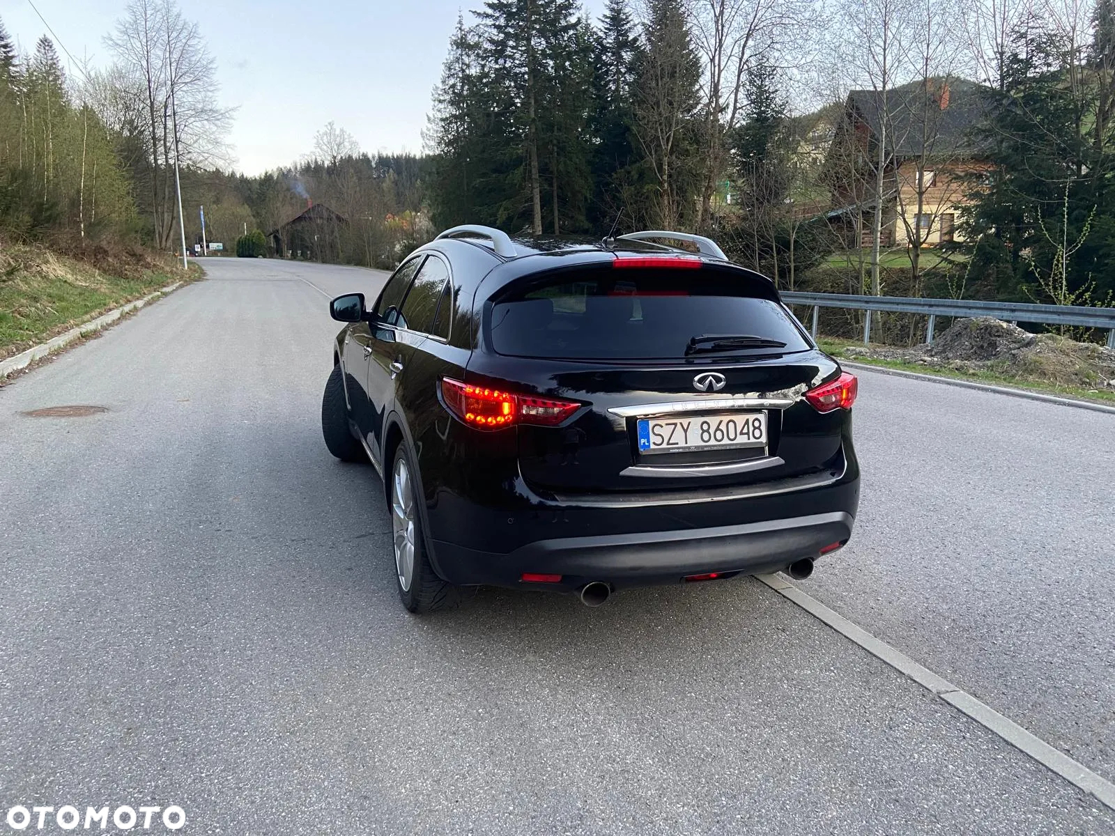 Infiniti QX70 3.7 AWD S Design - 10