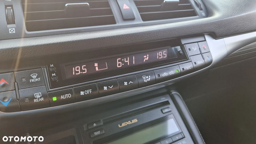 Lexus CT 200h F Sport - 18