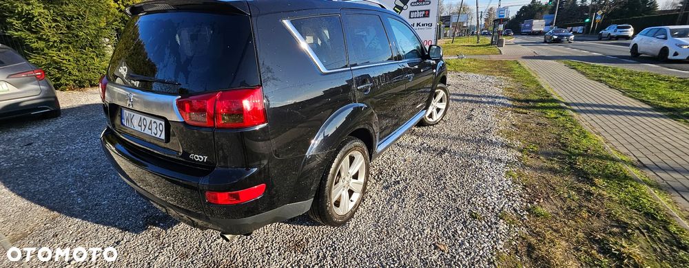 Peugeot 4007 Automatik 7-Sitzer Platinum - 22