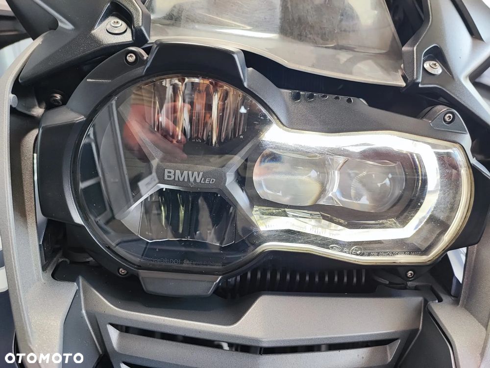BMW R - 19