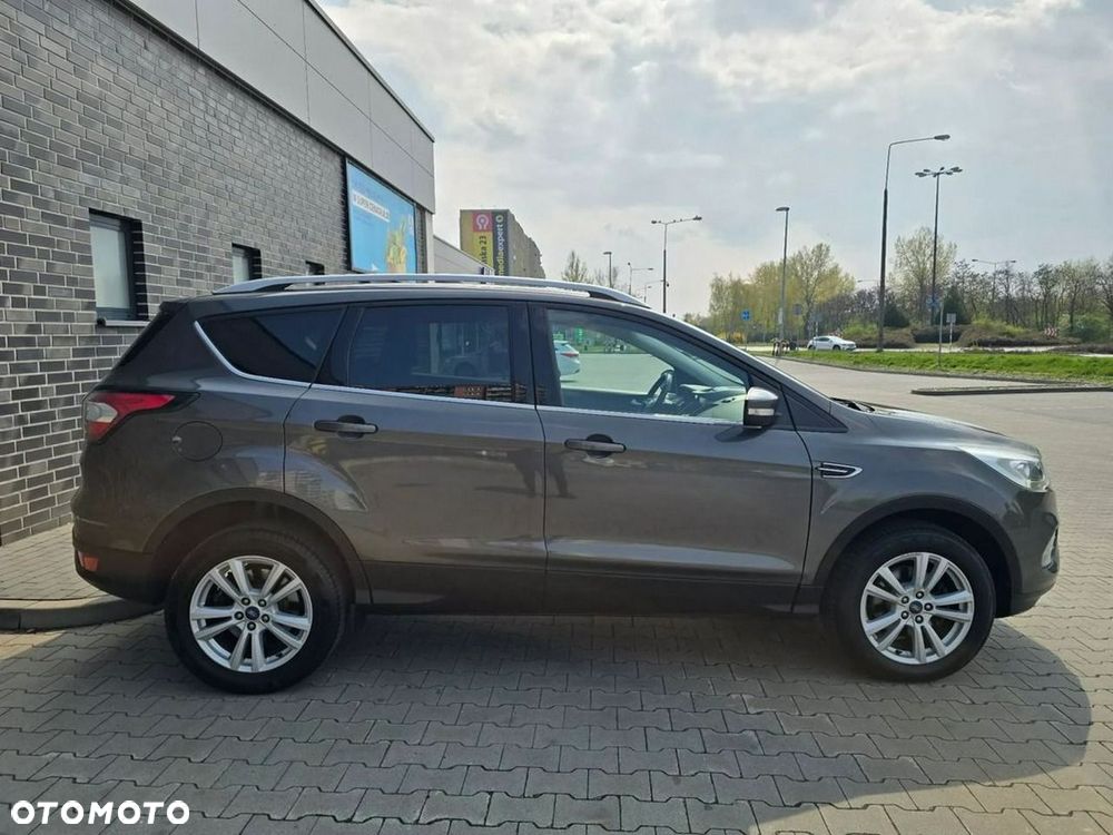 Ford Kuga 1.5 EcoBoost FWD Titanium ASS GPF - 38