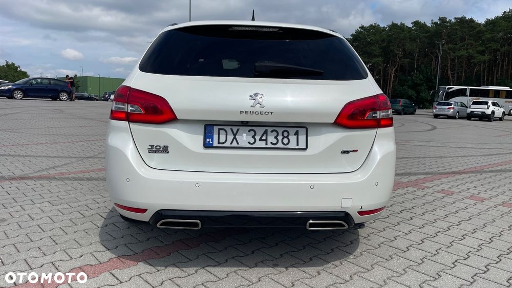 Peugeot 308 - 11