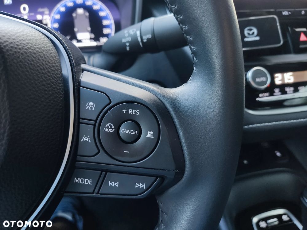 Toyota Corolla 1.8 Hybrid Comfort - 22