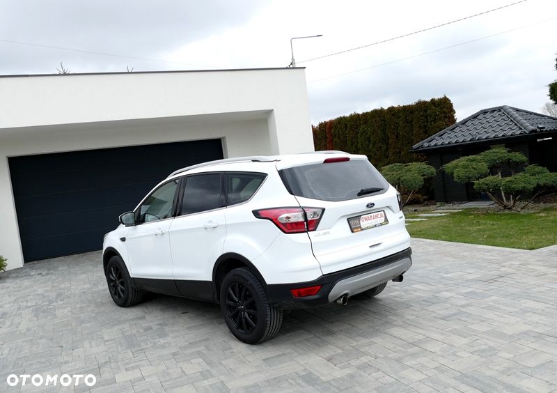 Ford Kuga - 30