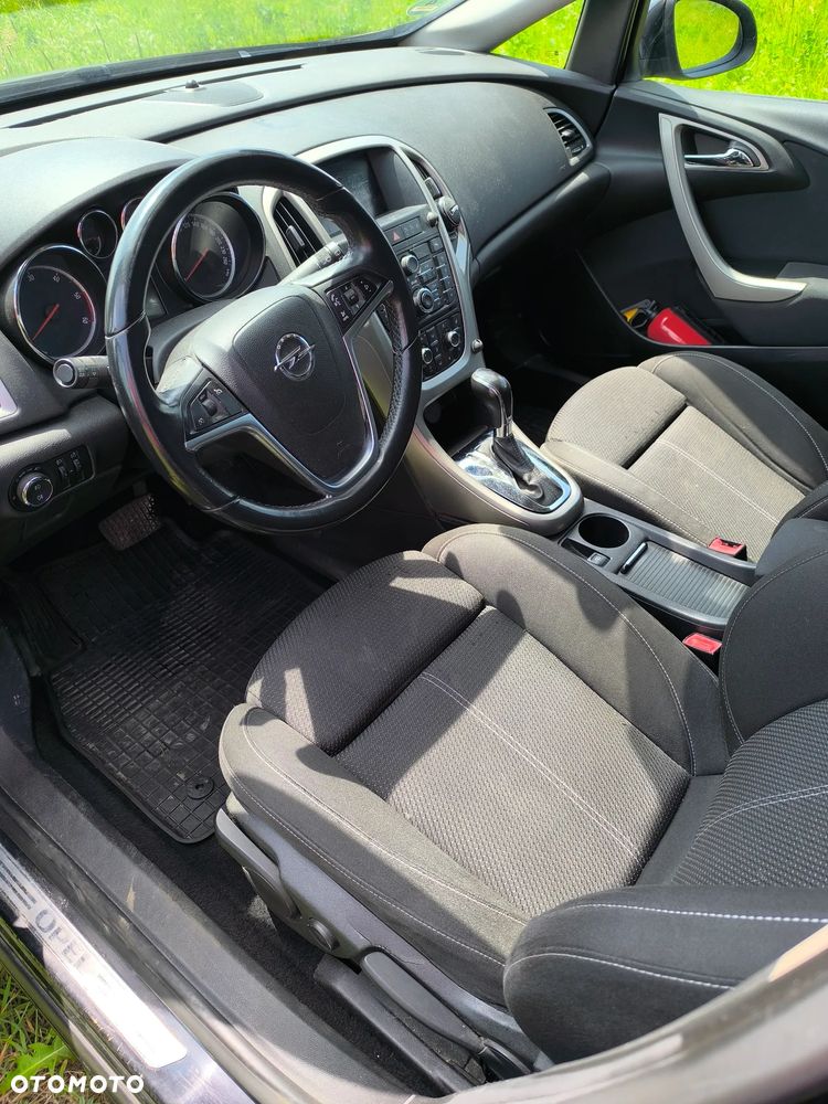 Opel Astra 2.0 CDTI Cosmo - 12