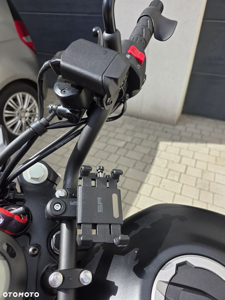 Kawasaki Eliminator 500 - 11