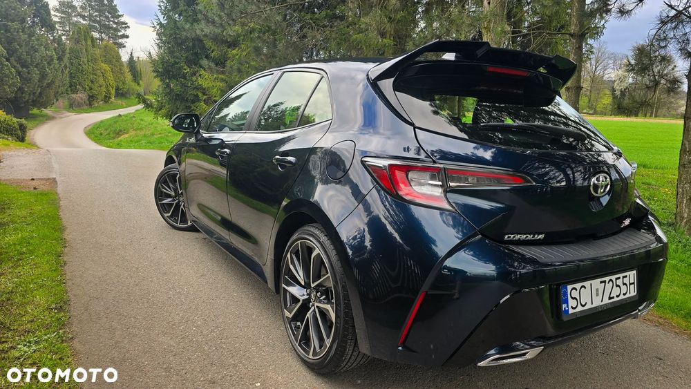 Toyota Corolla - 4
