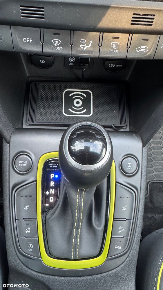 Hyundai Kona 1.6 T-GDI Premium 4WD DCT - 10