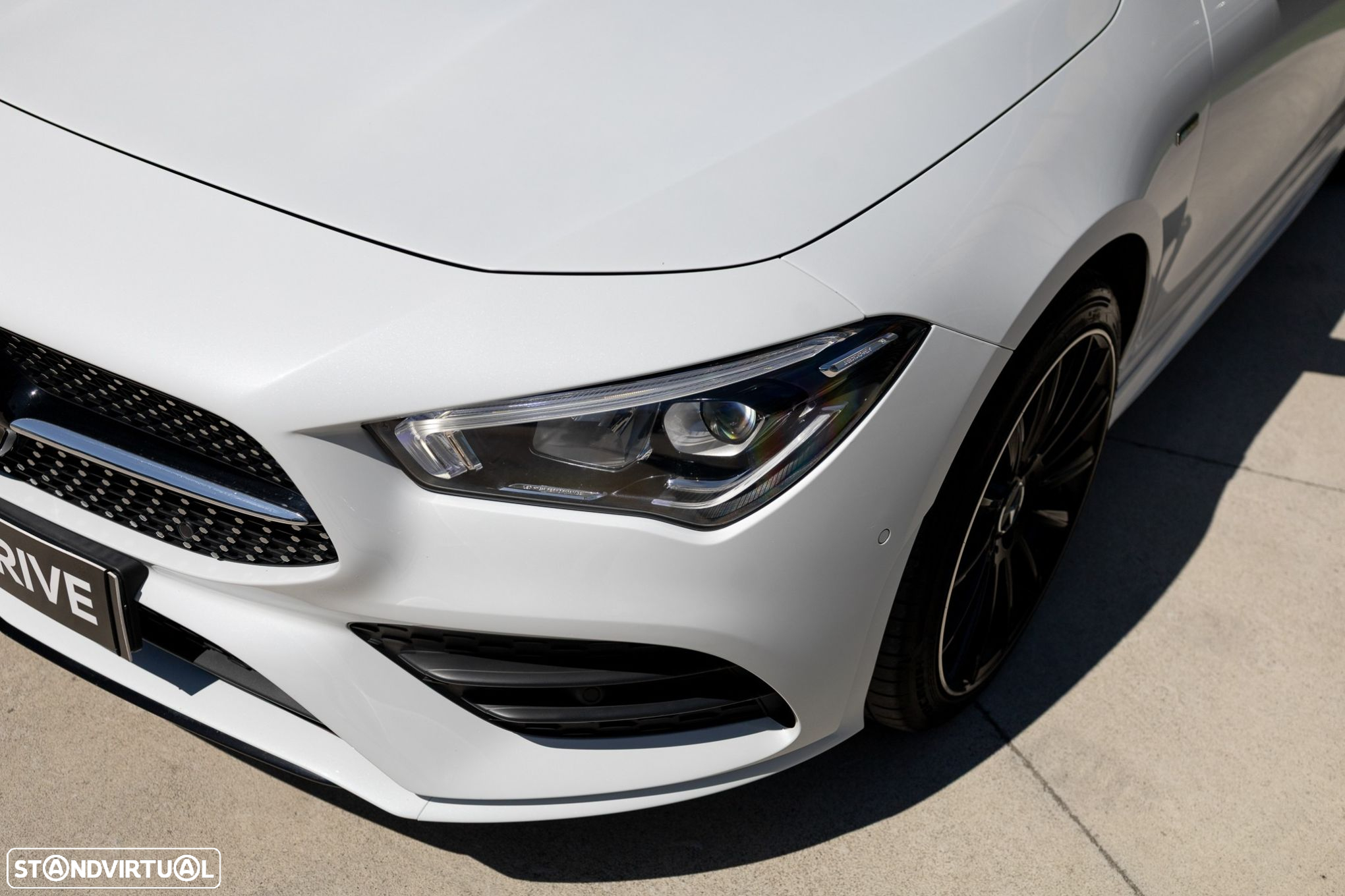 Mercedes-Benz CLA 250 e AMG Line - 16