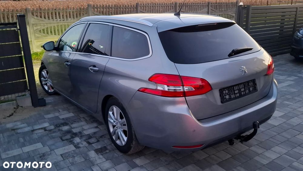 Peugeot 308 BlueHDi FAP 120 Stop&Start Allure - 12