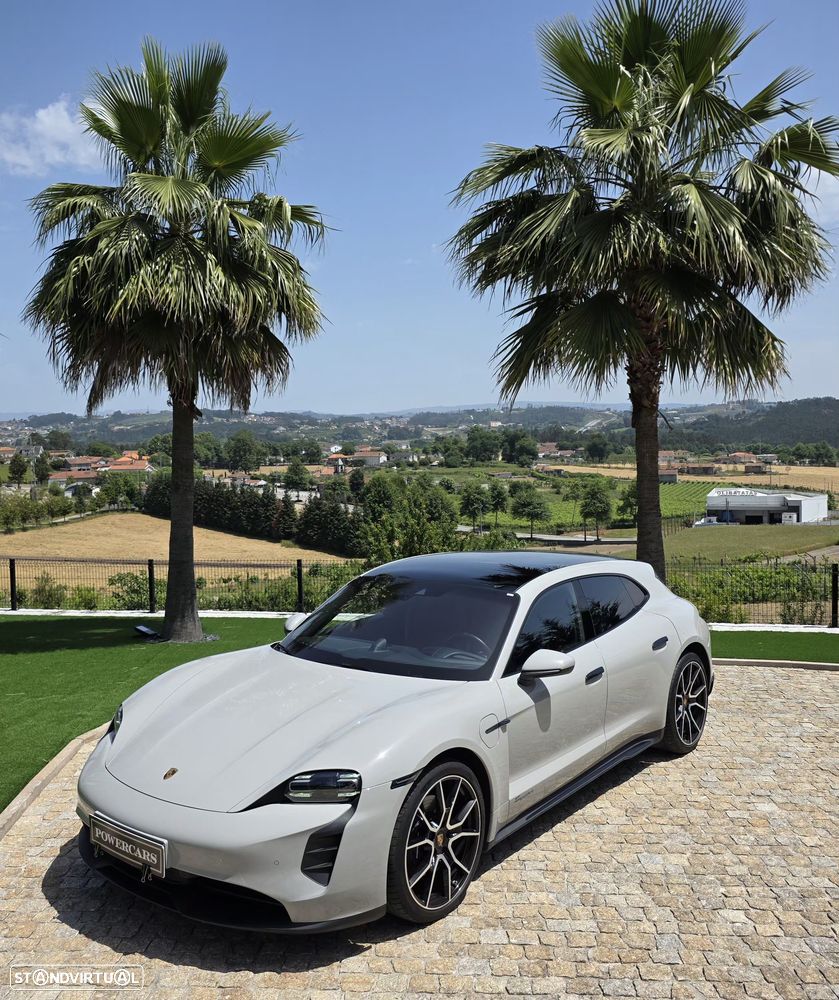 Porsche Taycan Sport Turismo - 4