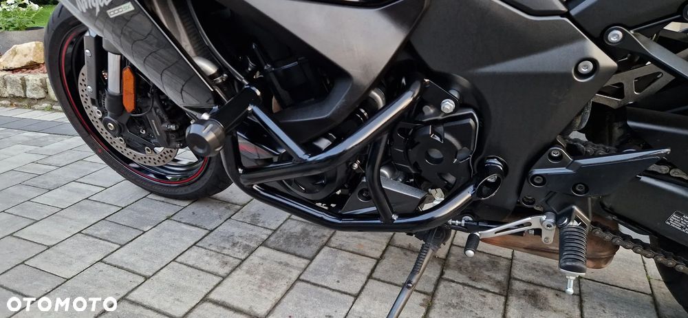 Kawasaki Ninja 1000 SX - 14